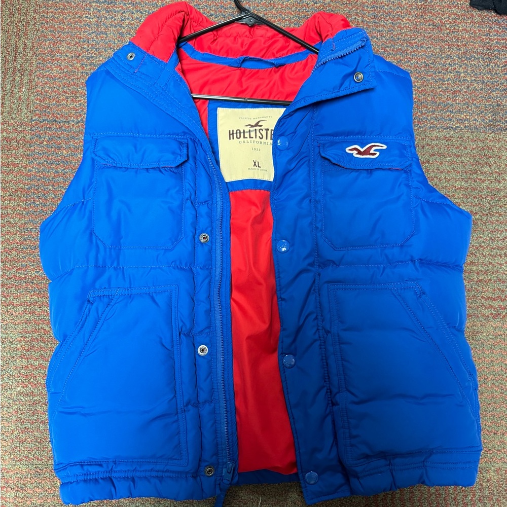 Hollister winter vest